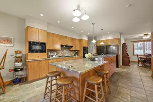 127 Pinecrest Dr, Dalton, MA 01226 - Photo 17