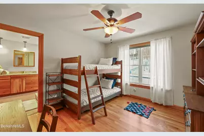 127 Pinecrest Dr, Dalton, MA 01226 - Photo 45
