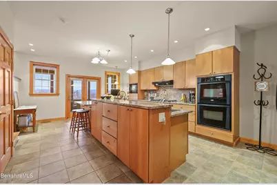 127 Pinecrest Dr, Dalton, MA 01226 - Photo 17