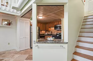 81 Dartmouth St, Pittsfield, MA 01201 - Photo 5