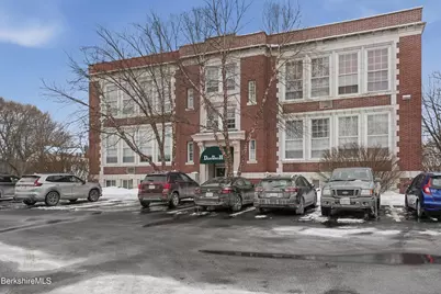 81 Dartmouth St #108, Pittsfield, MA 01201 - Photo 3