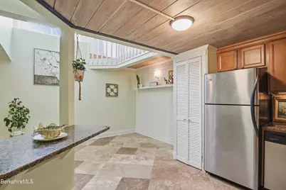 81 Dartmouth St #108, Pittsfield, MA 01201 - Photo 15