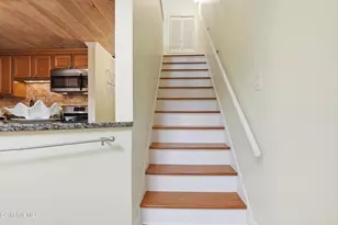 81 Dartmouth St, Pittsfield, MA 01201 - Photo 27