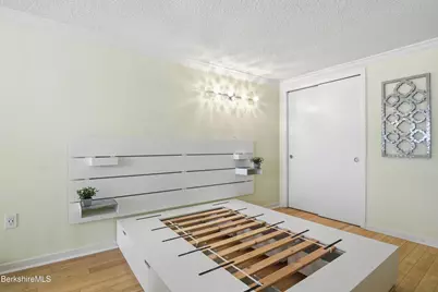 81 Dartmouth St #108, Pittsfield, MA 01201 - Photo 33