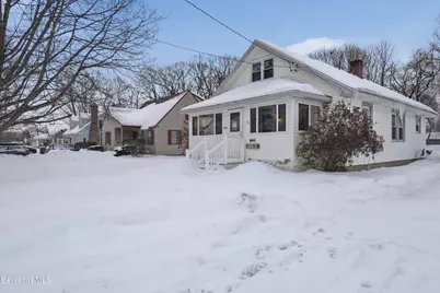 60 Franklin St, Dalton, MA 01226 - Photo 3