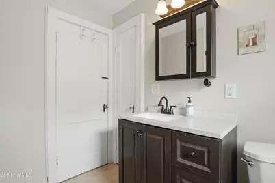 60 Franklin St, Dalton, MA 01226 - Photo 29