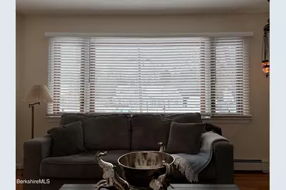 19 Preston Ave, Pittsfield, MA 01201 - Photo 9