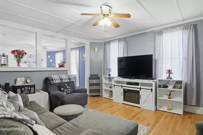 8 School St, Adams, MA 01220 - Photo 7