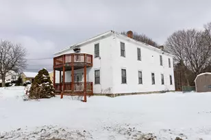 68 Lakeway Dr, Pittsfield, MA 01201 - Photo 5