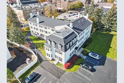 33 Maplewood Ave #103, Pittsfield, MA 01201 - Photo 37