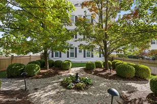 33 Maplewood Ave, Pittsfield, MA 01201 - Photo 5