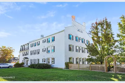 33 Maplewood Ave #103, Pittsfield, MA 01201 - Photo 33