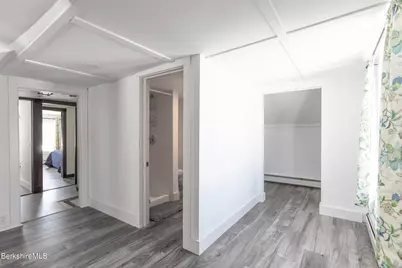 35 Chapman Rd, Pittsfield, MA 01201 - Photo 21