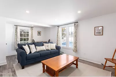 35 Chapman Rd, Pittsfield, MA 01201 - Photo 13