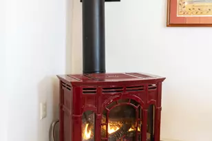 35 Chapman Rd, Pittsfield, MA 01201 - Photo 9