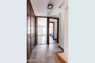 35 Chapman Rd, Pittsfield, MA 01201 - Photo 25