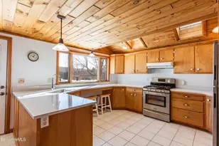 35 Chapman Rd, Pittsfield, MA 01201 - Photo 5