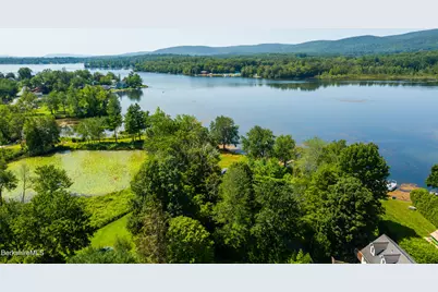 561 Pecks Rd, Pittsfield, MA 01201 - Photo 11