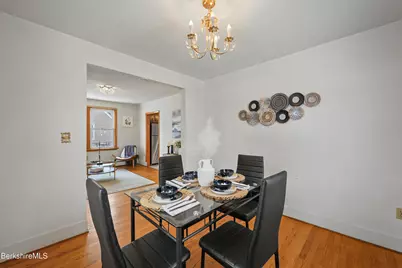 20 Crystal St, Pittsfield, MA 01201 - Photo 17