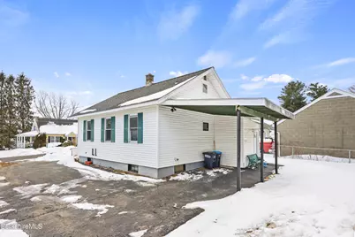 20 Crystal St, Pittsfield, MA 01201 - Photo 27