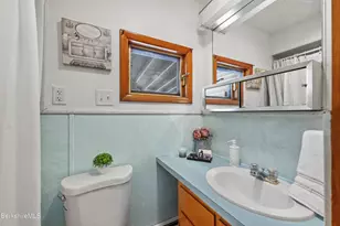 20 Crystal St, Pittsfield, MA 01201 - Photo 25