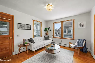 20 Crystal St, Pittsfield, MA 01201 - Photo 5