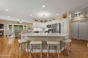 14 Sunrise Cir, Pittsfield, MA 01201 - Photo 21