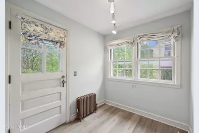 32 Jason St, Pittsfield, MA 01201 - Photo 11