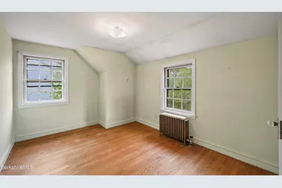 32 Jason St, Pittsfield, MA 01201 - Photo 23