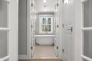 594 Shunpike Rd, Sheffield, MA 01257 - Photo 7