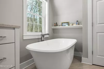 594 Shunpike Rd, Sheffield, MA 01257 - Photo 25