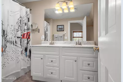 594 Shunpike Rd, Sheffield, MA 01257 - Photo 35