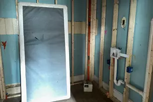 131 State St, North Adams, MA 01247 - Photo 15