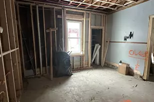 131 State St, North Adams, MA 01247 - Photo 7