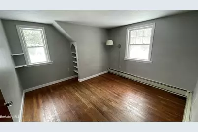 20 Prospect St, Dalton, MA 01226 - Photo 13