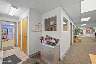 8 Run Way, Lee, MA 01238 - Photo 11