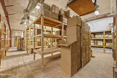 8 Run Way, Lee, MA 01238 - Photo 39