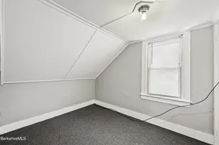 176 N Summer St, Adams, MA 01220 - Photo 25