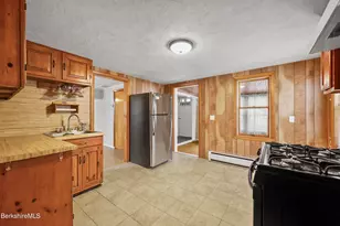 176 N Summer St, Adams, MA 01220 - Photo 7