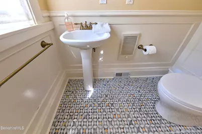 95 Lewis Ave, Great Barrington, MA 01230 - Photo 37