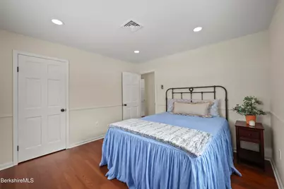 83 Alfred Dr, Pittsfield, MA 01201 - Photo 25