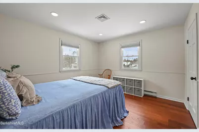 83 Alfred Dr, Pittsfield, MA 01201 - Photo 23