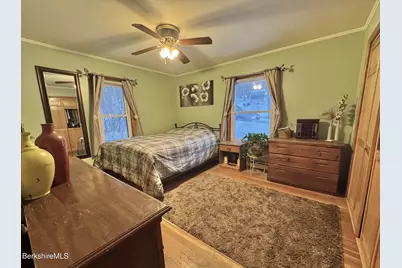 8 Frederick Ln, Adams, MA 01220 - Photo 13