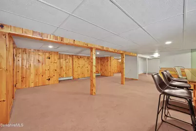 195 Churchill St, Pittsfield, MA 01201 - Photo 33