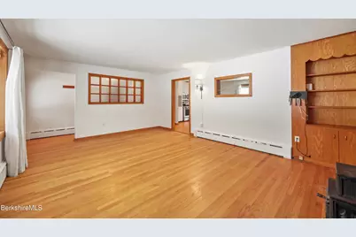 195 Churchill St, Pittsfield, MA 01201 - Photo 7