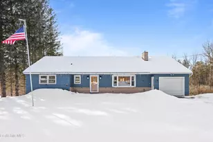 195 Churchill St, Pittsfield, MA 01201 - Photo 49