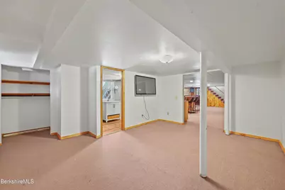 195 Churchill St, Pittsfield, MA 01201 - Photo 39