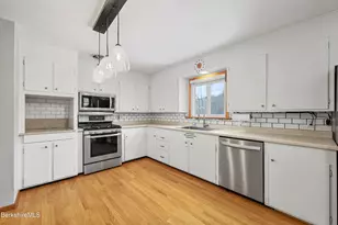 195 Churchill St, Pittsfield, MA 01201 - Photo 13