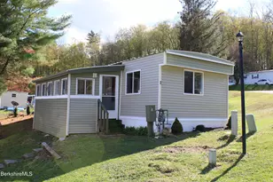 2 Lakewood Cir, Pittsfield, MA 01201 - Photo 5