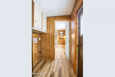 2 Lakewood Cir, Pittsfield, MA 01201 - Photo 17